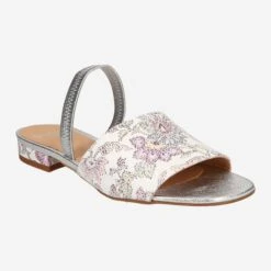 Art.  11117 - White